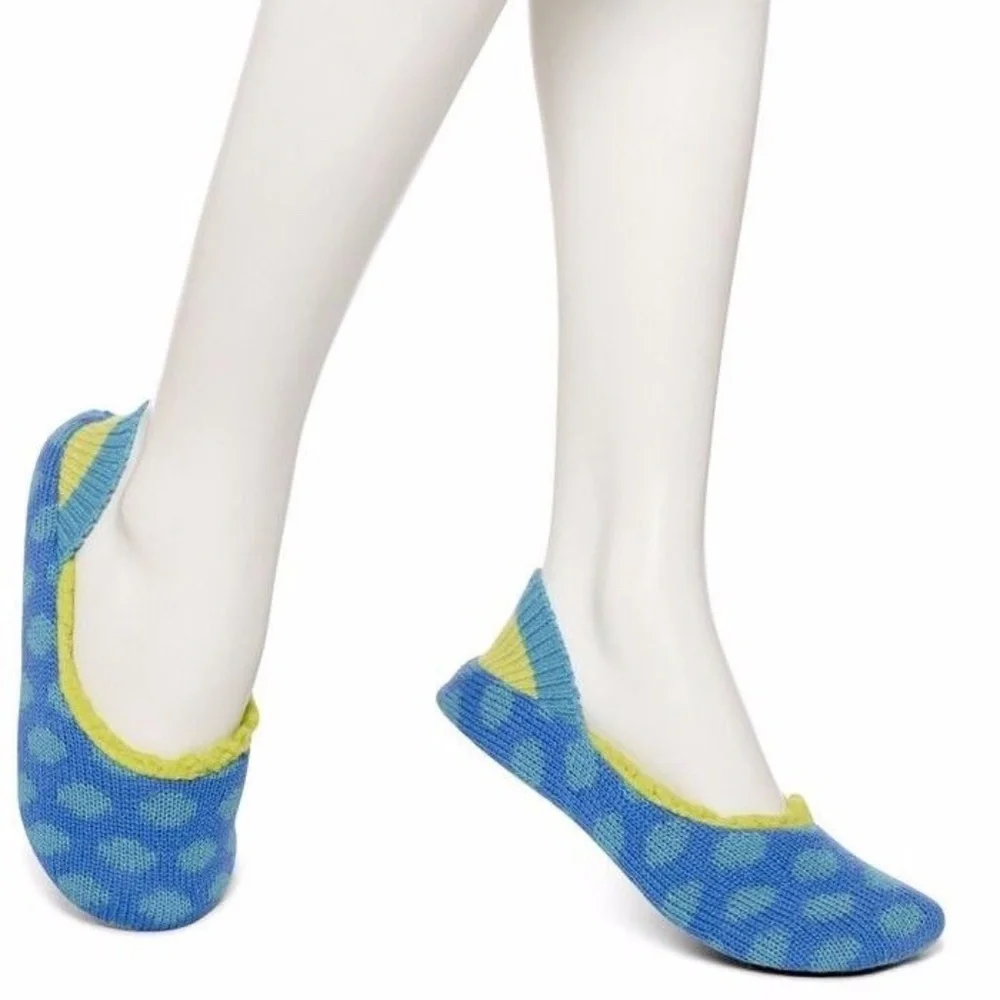 (NEW) Women's/Juniors Hue Shues Polka Dot Comfy/Cozy Slippers Size S (4-6)
